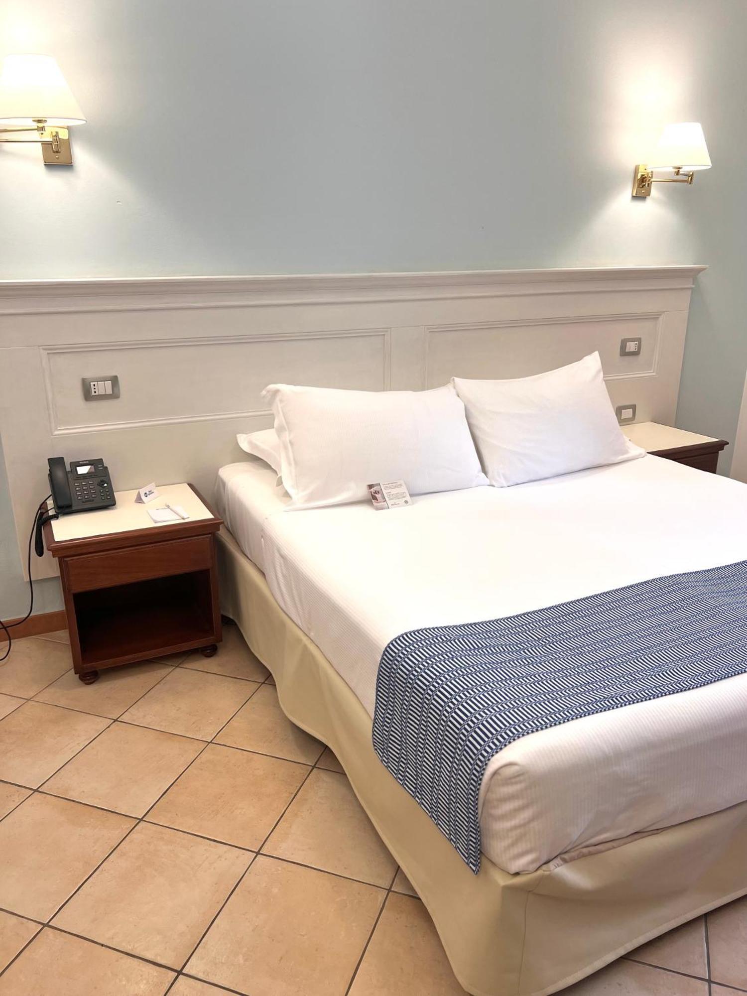 Best Western Hotel Blumarea Castelsardo Εξωτερικό φωτογραφία