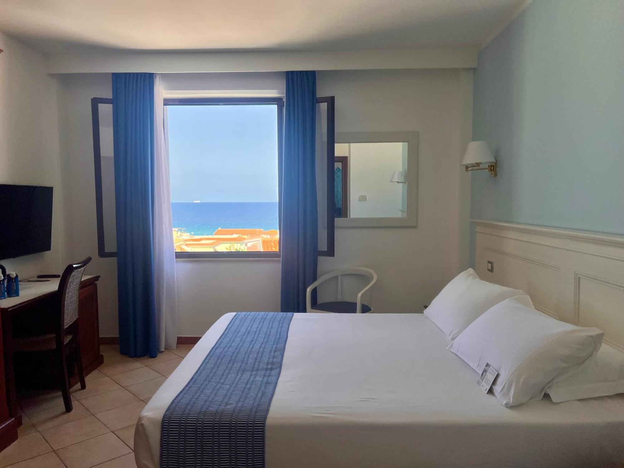 Best Western Hotel Blumarea Castelsardo Εξωτερικό φωτογραφία